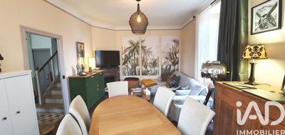 Maison - 90 m² - 5 pièces