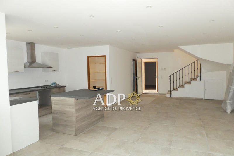 Maison - 84 m² - 3 pièces