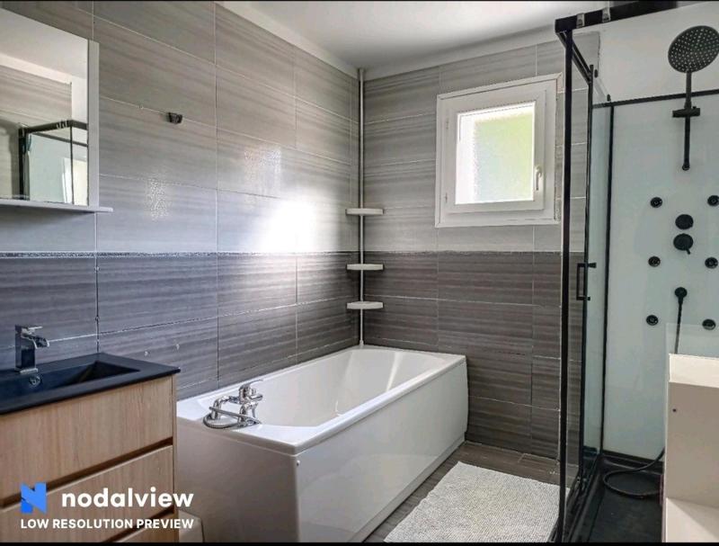 Maison - 101 m² - 5 pièces