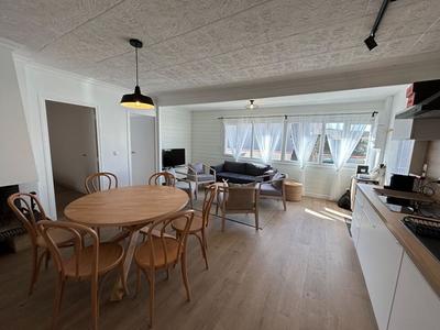 Maison - 80 m² - 5 pièces