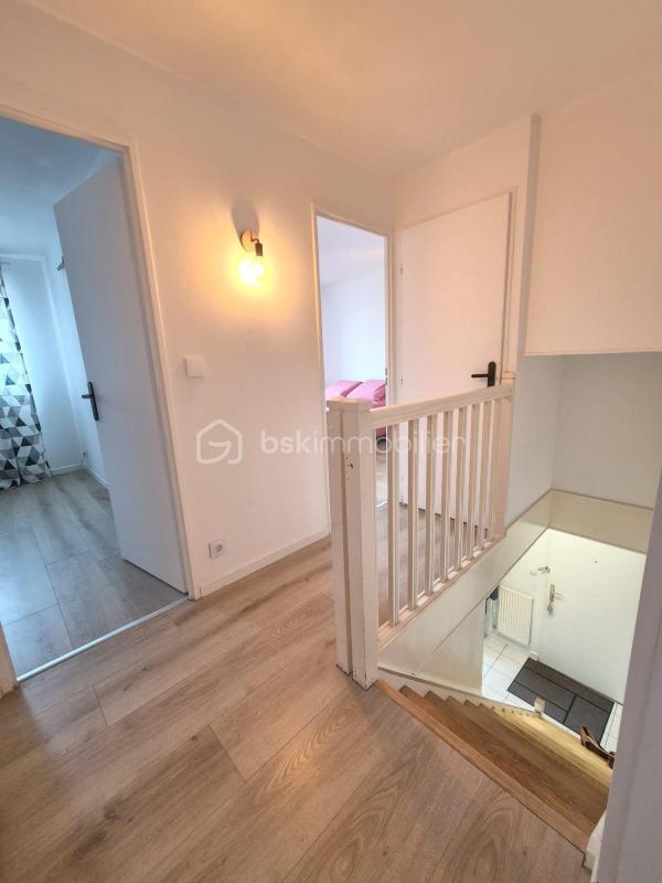 Maison - 103 m² - 6 pièces