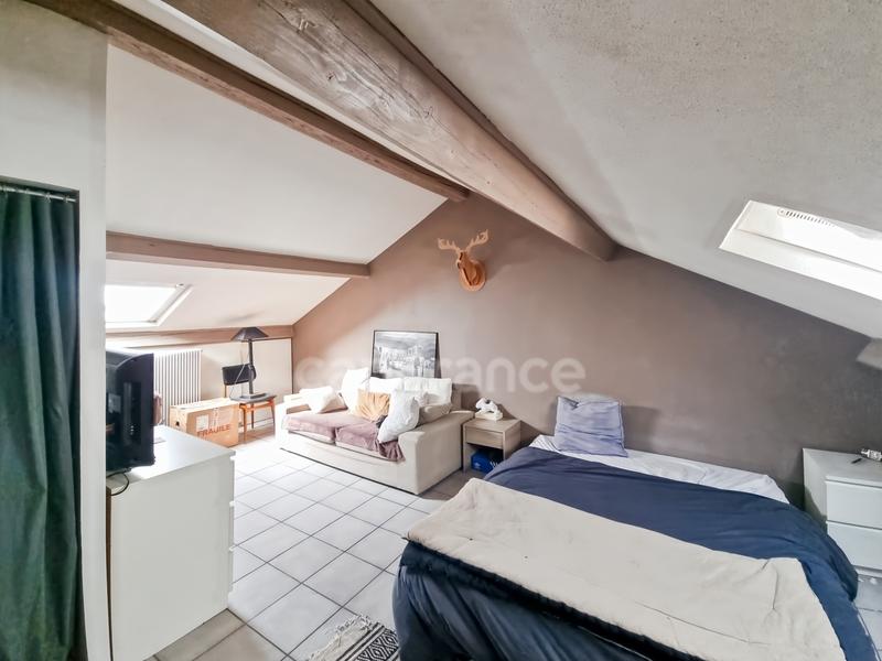 Maison - 163 m² - 5 pièces