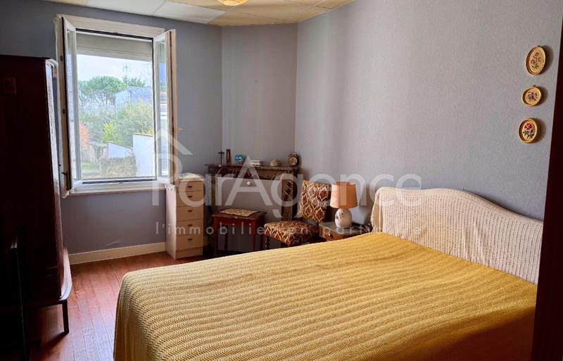 Maison - 163 m² - 8 pièces