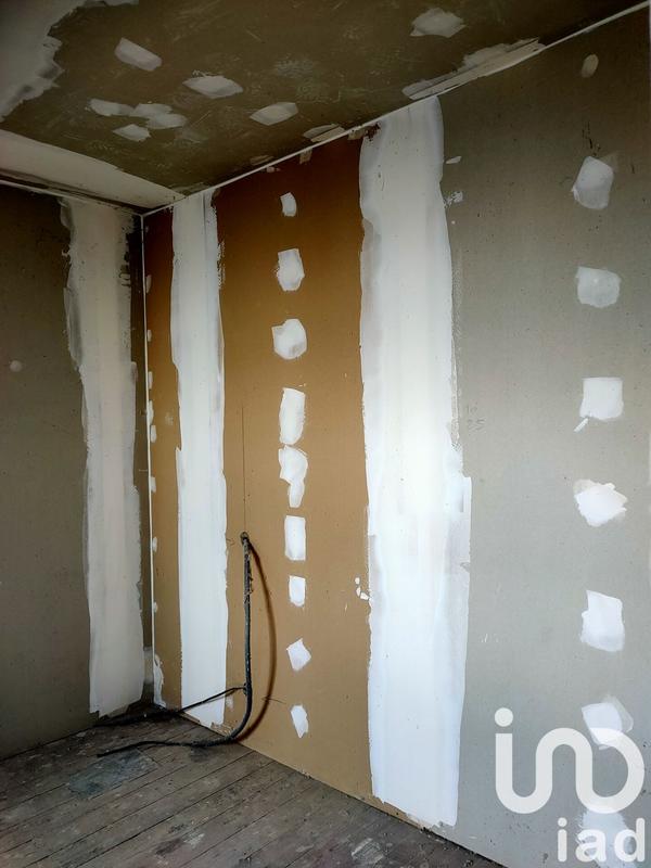 Maison - 180 m² - 8 pièces