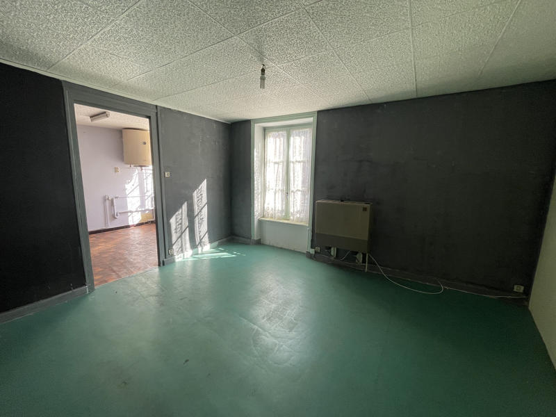 Immeuble - 130 m² - 7 pièces