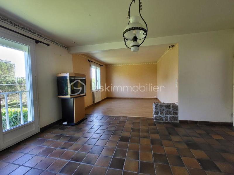 Maison jumelée - 94 m² - 4 pièces