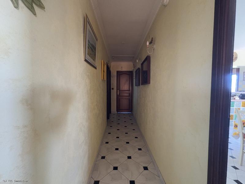 Maison - 176 m² - 5 pièces