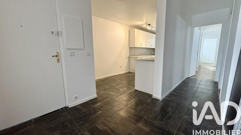 Appartement - 93 m² - 5 pièces