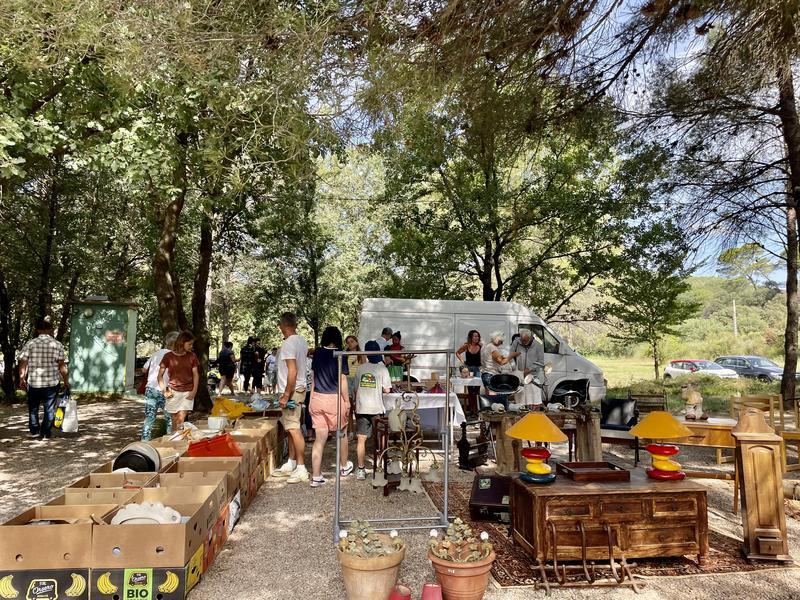 Brocante terra provence et vide grenier des arcs