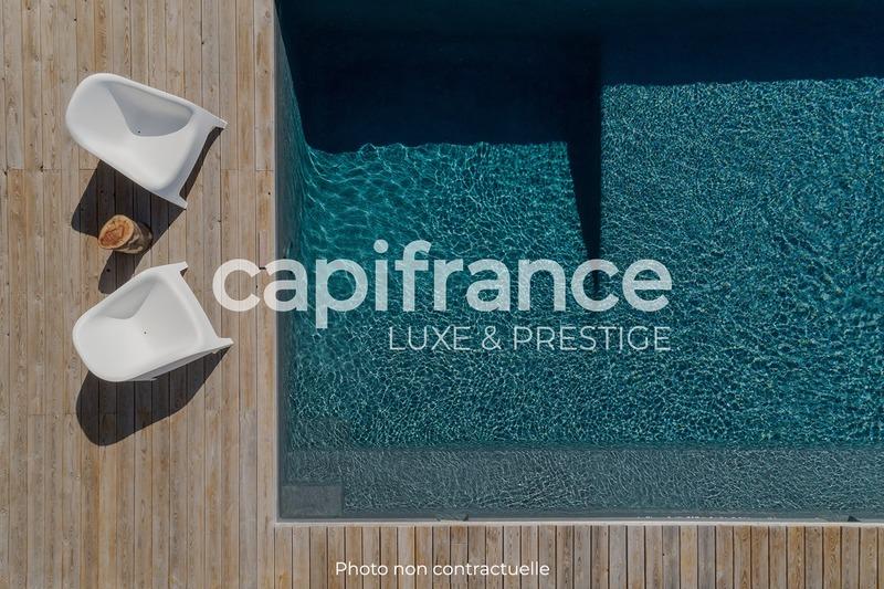 Villa - 340 m² - 7 pièces