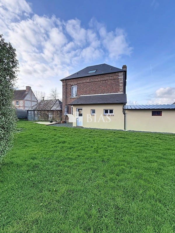 Maison ancienne - 106 m² - 4 pièces