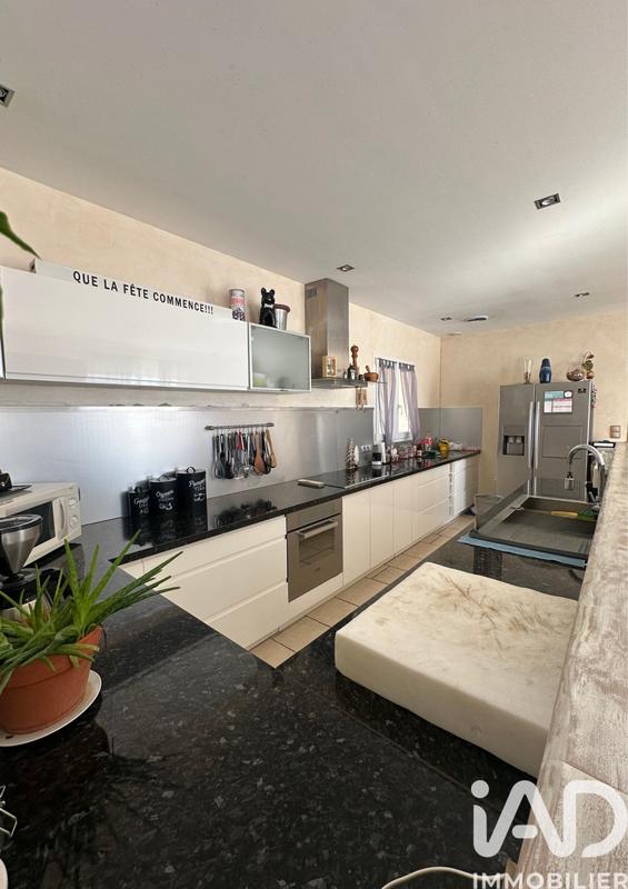 Maison - 190 m² - 5 pièces