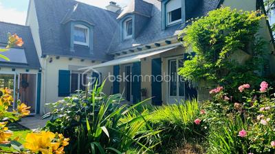 Propriété - 184 m² - 7 pièces