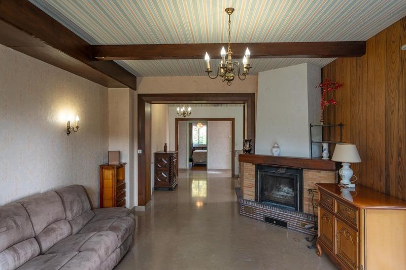 Maison - 371 m² - 15 pièces