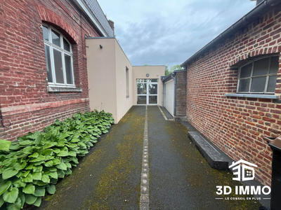 Local d'activités - 160 m² - 8 pièces