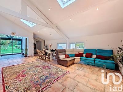 Maison - 194 m² - 6 pièces