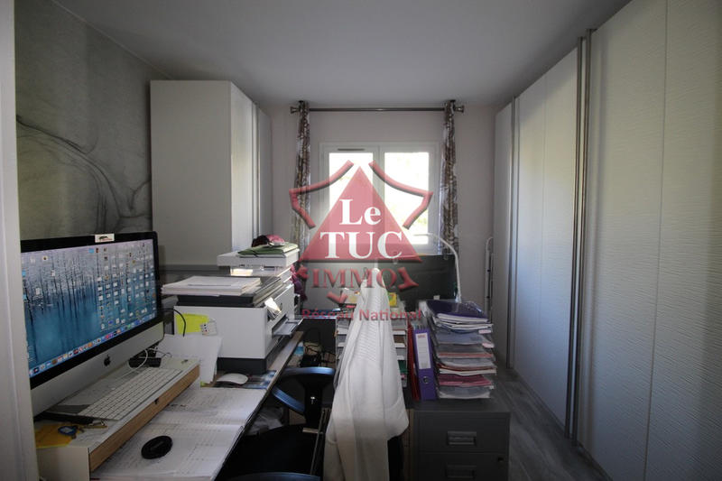 Appartement - 94 m² - 4 pièces