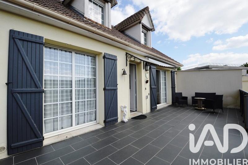 Maison - 132 m² - 7 pièces