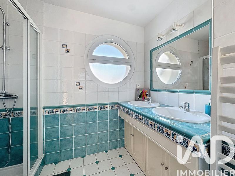 Maison - 162 m² - 7 pièces