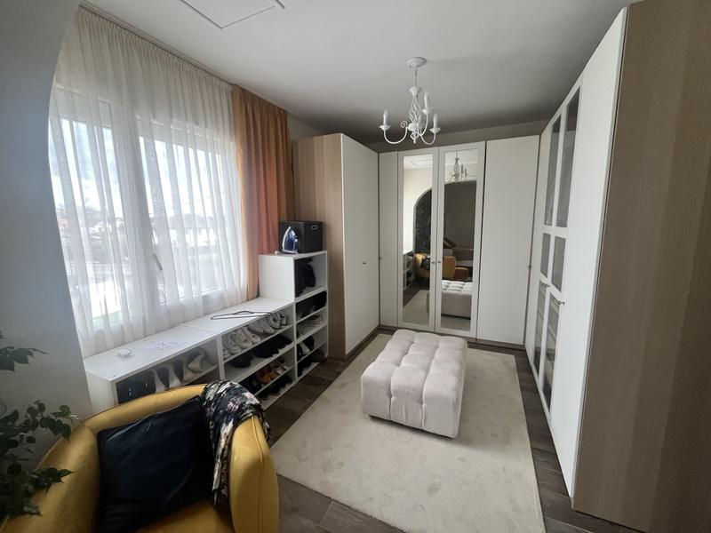 Villa - 250 m² - 5 pièces