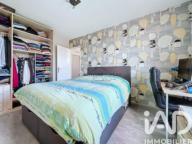 Maison - 92 m² - 5 pièces