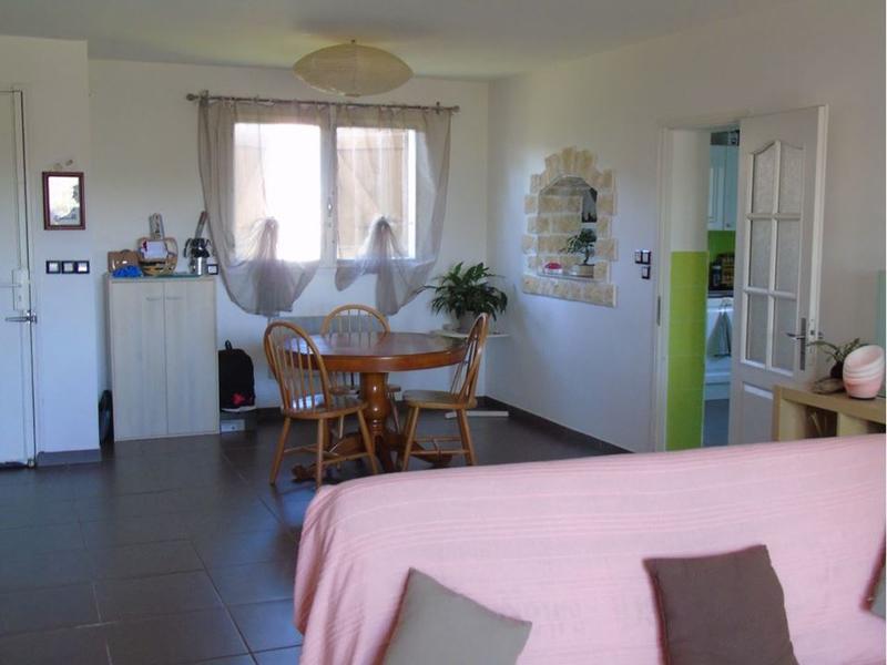 Maison traditionnelle - 180 m² - 7 pièces