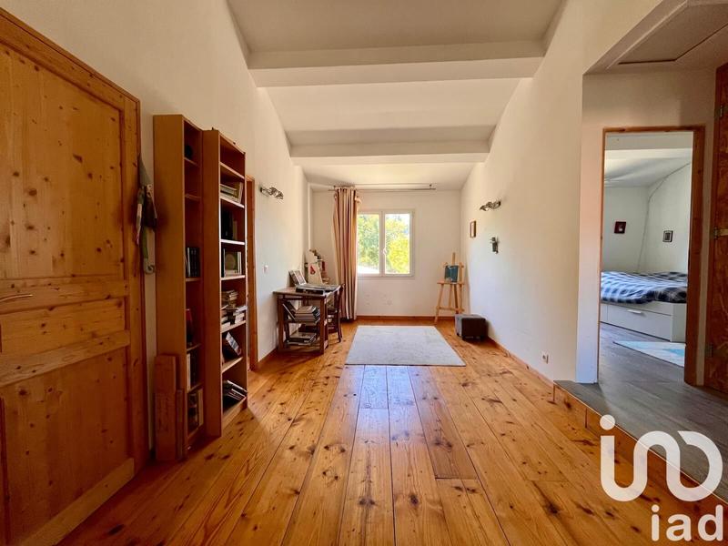 Maison - 169 m² - 9 pièces