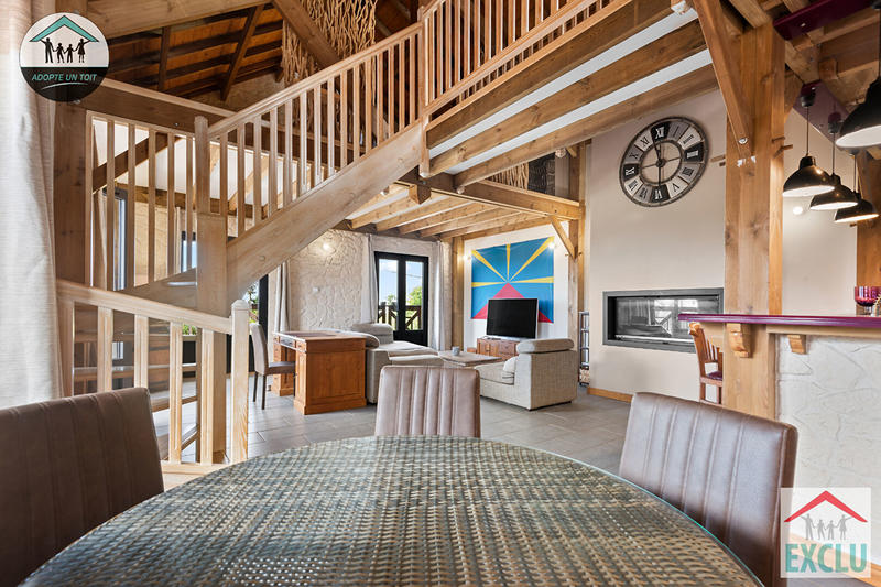 Maison - 523 m² - 11 pièces