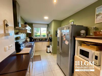 Maison - 89 m² - 5 pièces