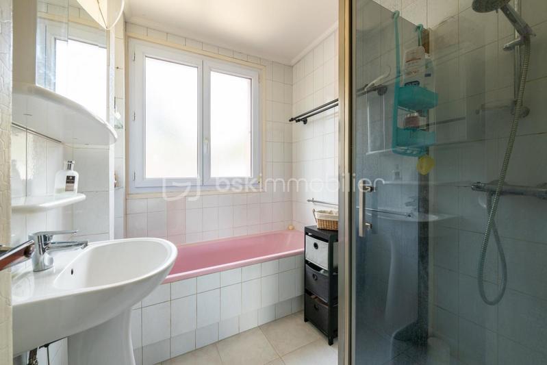 Appartement - 79 m² - 4 pièces