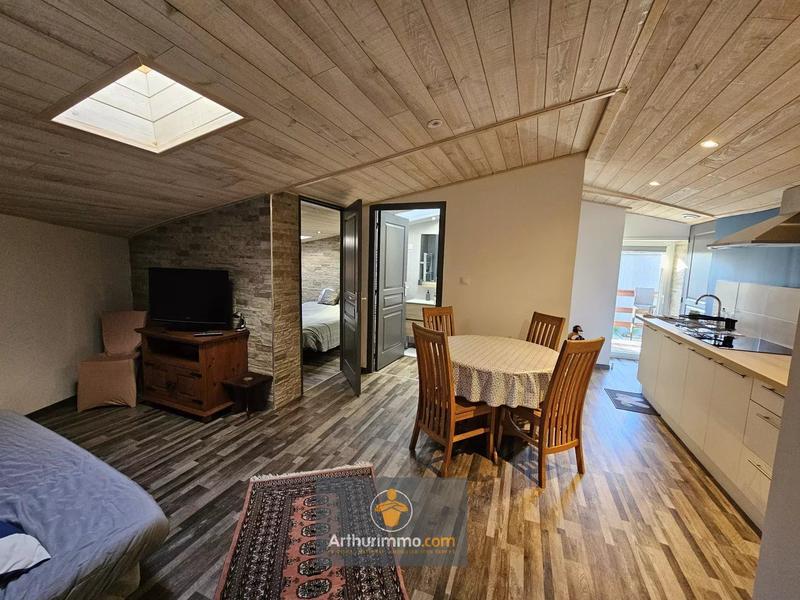 Maison - 145 m² - 8 pièces