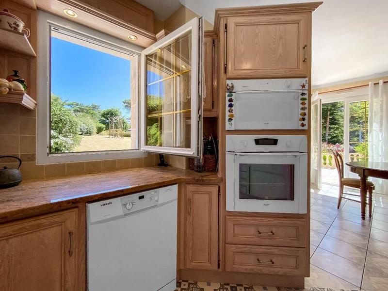 Maison - 223 m² - 9 pièces