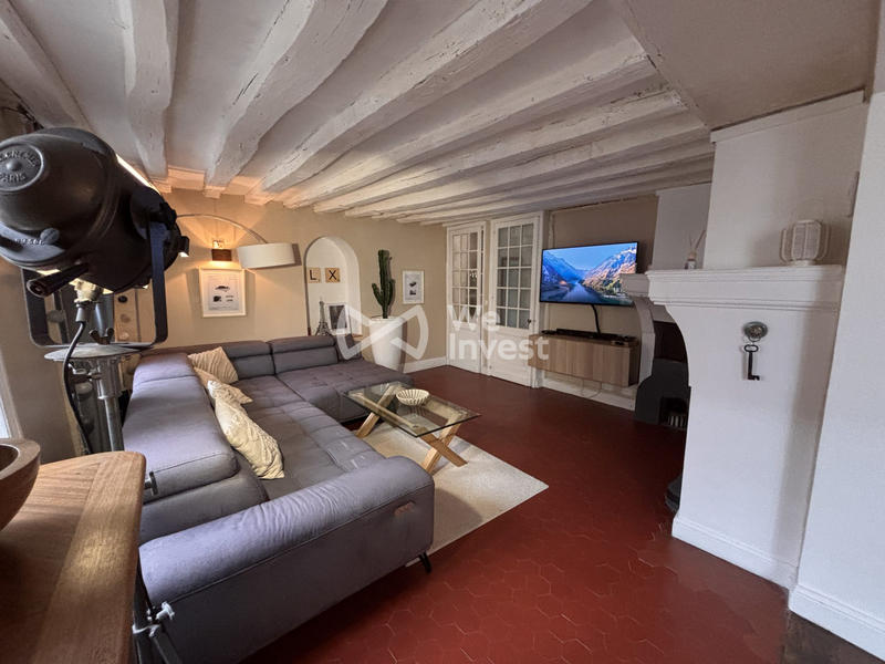 Maison ancienne - 202 m² - 8 pièces