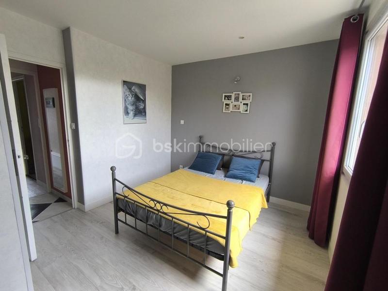 Maison traditionnelle - 139 m² - 4 pièces