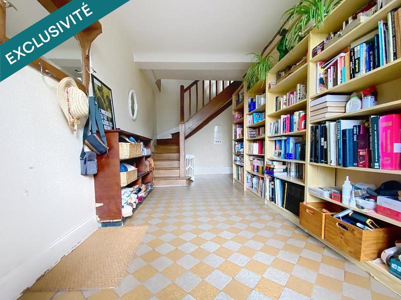 Maison - 200 m² - 8 pièces