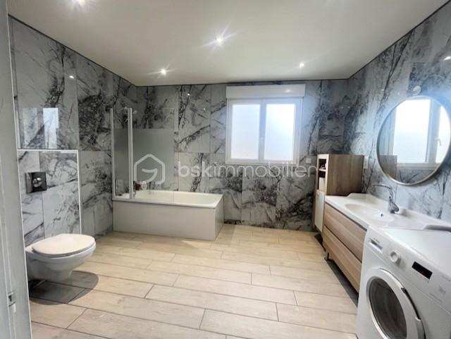 Maison - 145 m² - 5 pièces