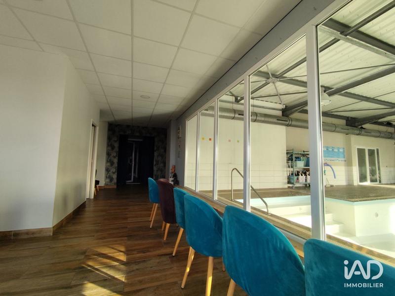 Local commercial - 566 m²