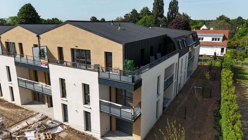 Appartement - 90 m² - 4 pièces