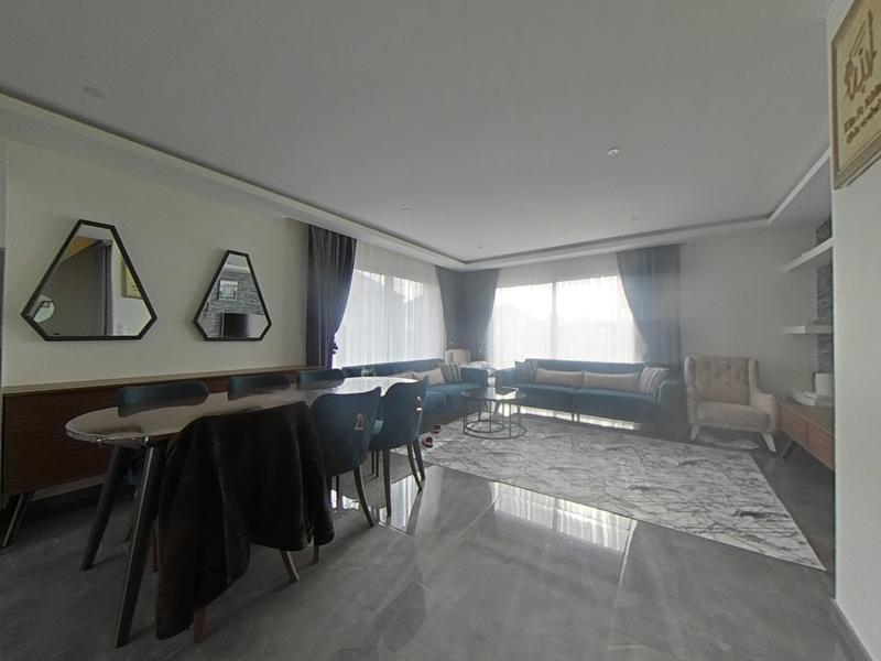 Maison - 113 m² - 5 pièces