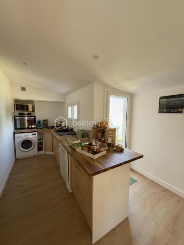 Propriété - 166 m² - 9 pièces