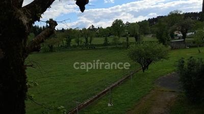 Maison - 340 m² - 16 pièces