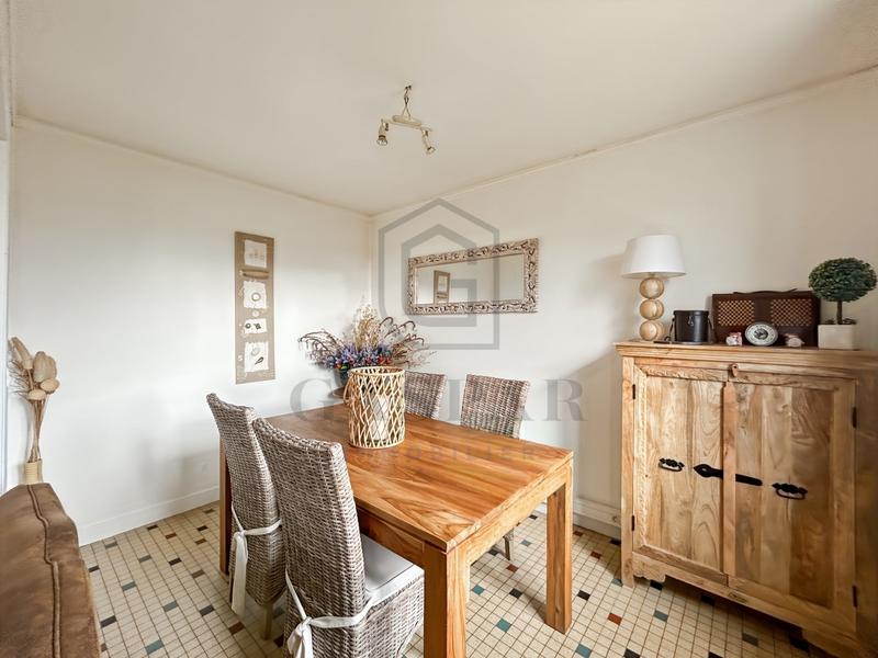 Maison - 85 m² - 4 pièces