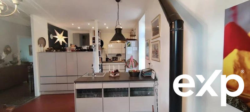 Maison - 430 m² - 18 pièces