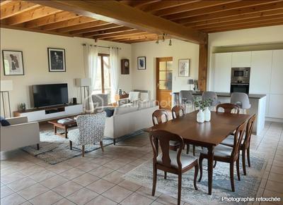 Maison - 133 m² - 4 pièces