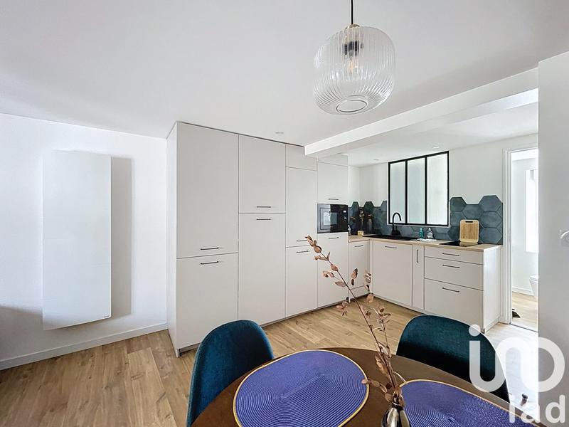 Studio - 27 m² - 1 pièce