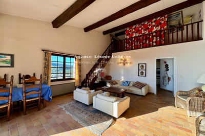 Maison - 150 m² - 7 pièces