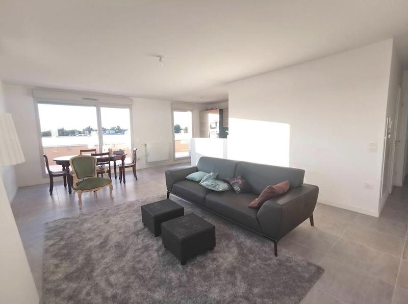 Appartement - 102 m² - 4 pièces