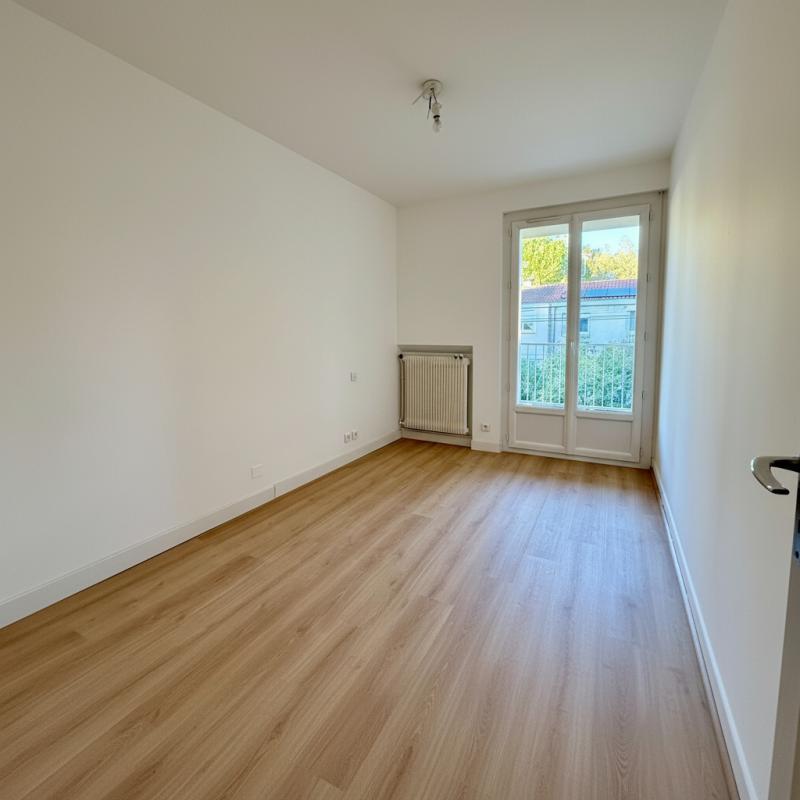 Maison - 93 m² - 5 pièces