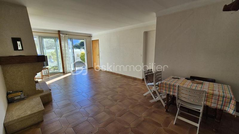 Maison - 152 m² - 7 pièces