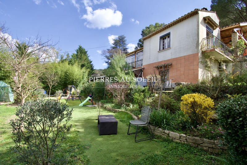 Maison - 182 m² - 5 pièces